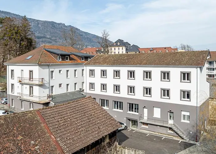 Le Dauphine 6 Lägenhet Allevard